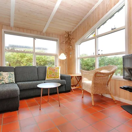 Dode - 225m From The Sea By Interhome *