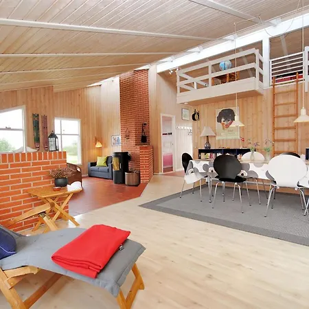 Feriehus Dode - 225m From The Sea By Interhome